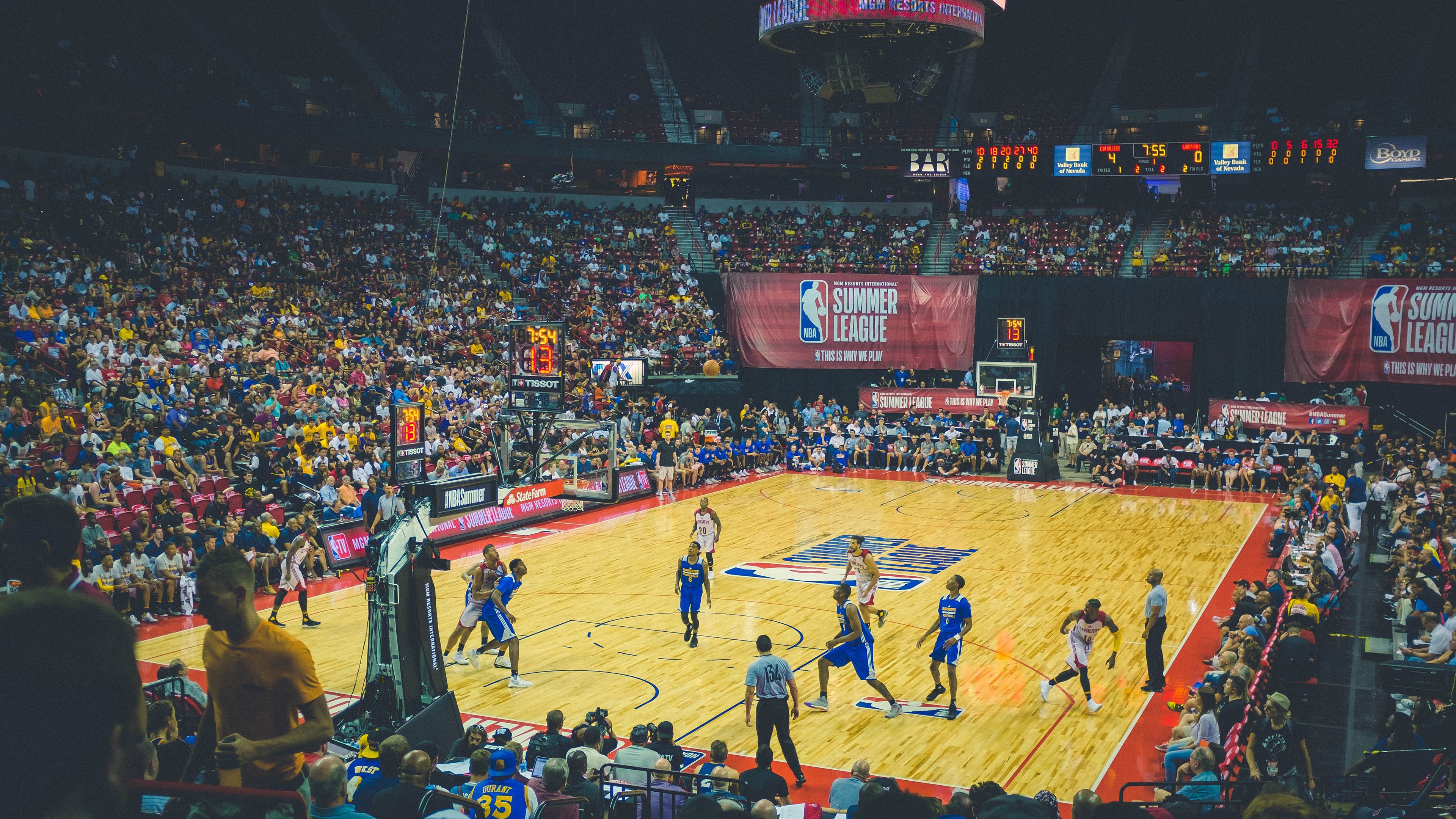 开云体育视频直播-塔图姆一剑封喉惊艳中美！广东队鏖战魔术，他用一场非典型胜利点亮中国赛